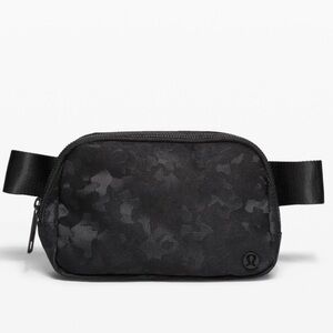 Lululemon Camo Belt Bag